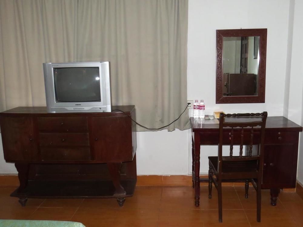 Goldie Guesthouse Пном Пен Екстериор снимка