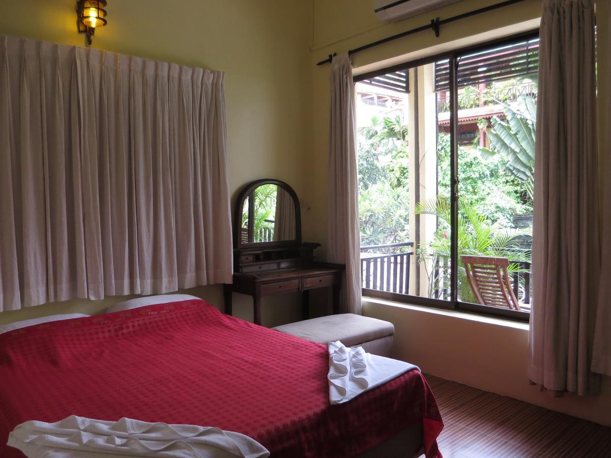 Goldie Guesthouse Пном Пен Екстериор снимка