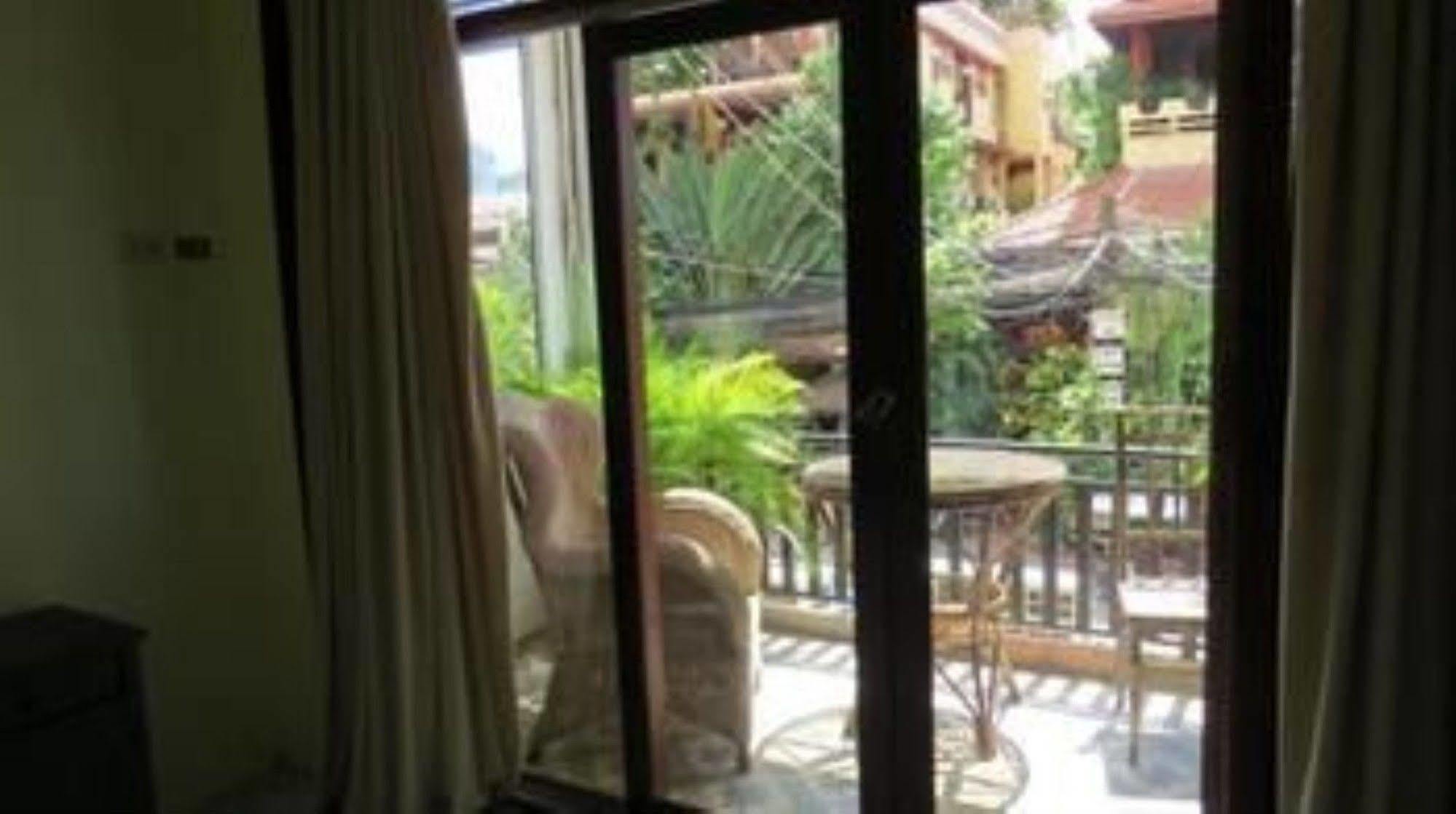 Goldie Guesthouse Пном Пен Екстериор снимка